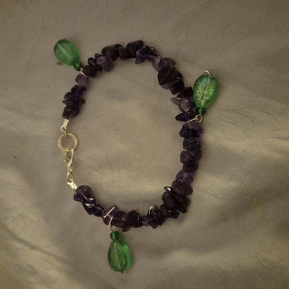 Amethyst bracelet with glass charms
